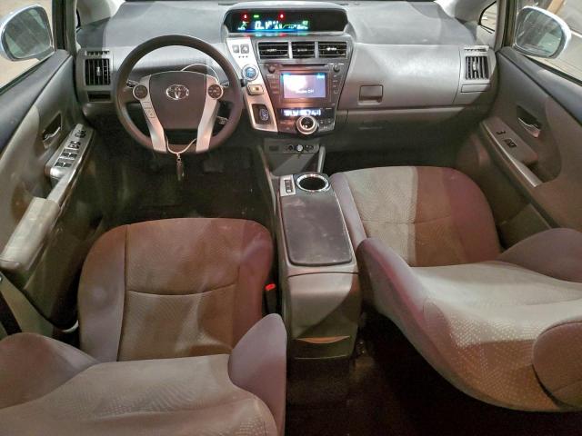 Toyota Prius Image 8