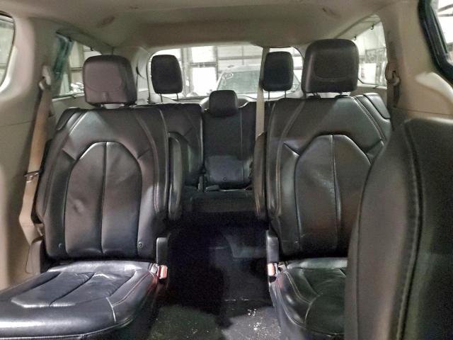 Chrysler Pacifica Touring L Image 12