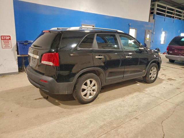 Kia Sorento Base Image 7