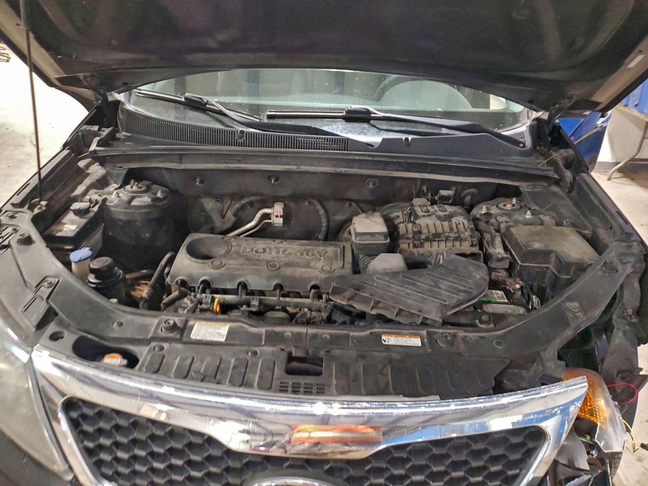 Kia Sorento Base Image 4