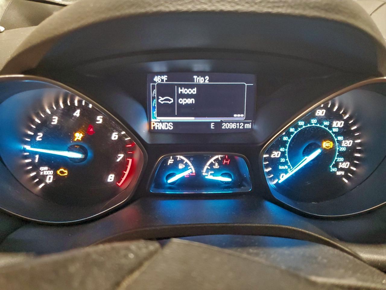 Ford Escape Titanium Image 11