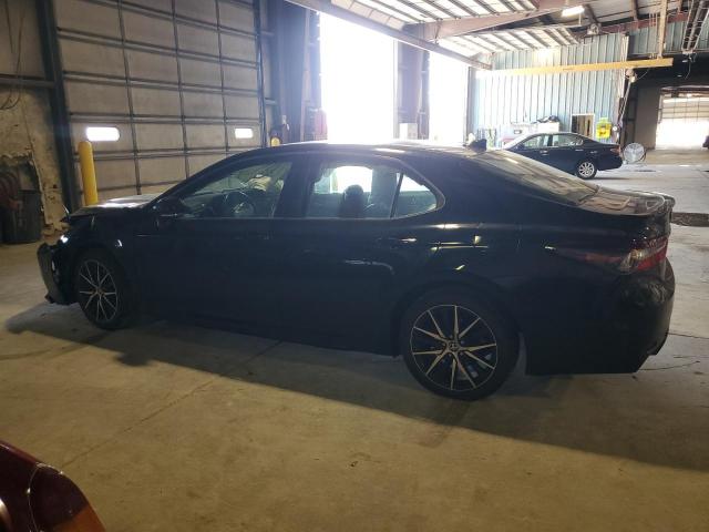 Toyota Camry Se Image 8