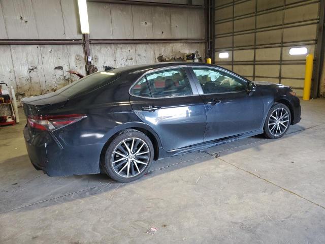 Toyota Camry Se Image 3