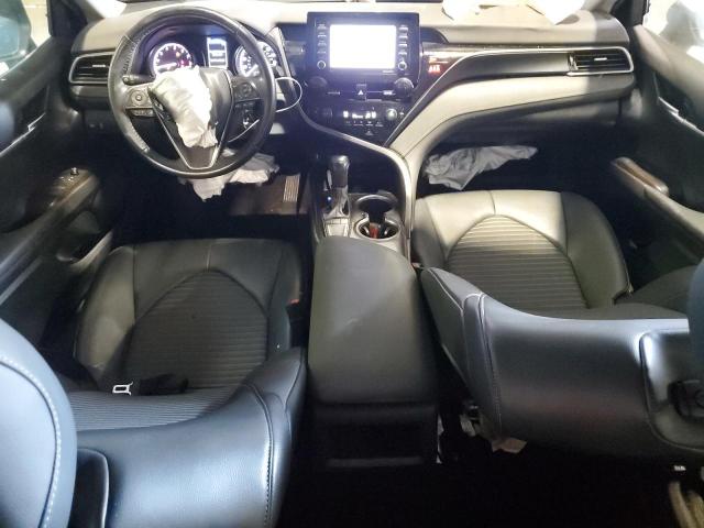 Toyota Camry Se Image 12