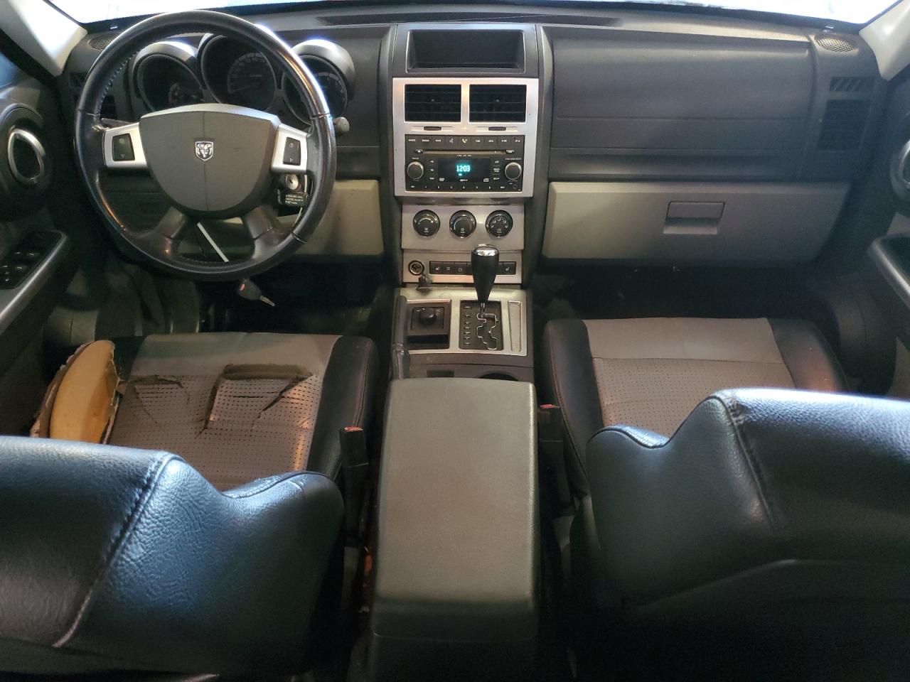 Dodge Nitro Slt Image 13