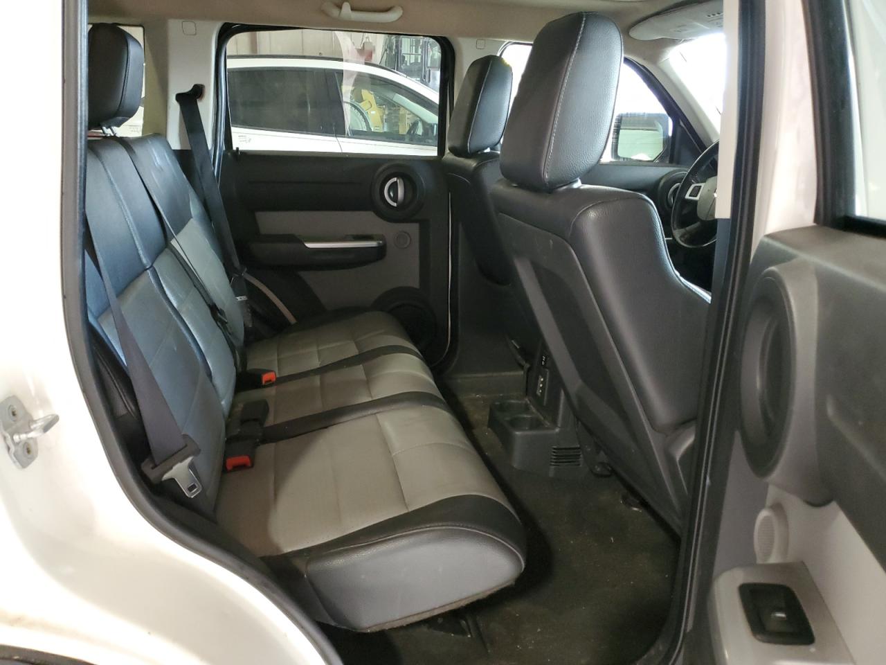 Dodge Nitro Slt Image 11