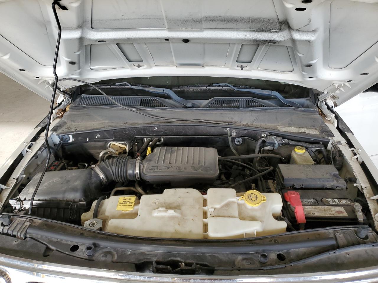 Dodge Nitro Slt Image 8