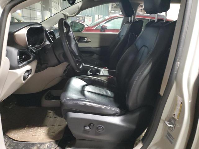 Chrysler Pacifica Touring L Plus Image 10