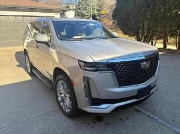  Salvage Cadillac Escalade