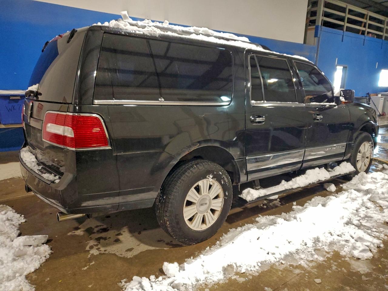 Lincoln Navigator L Image 7