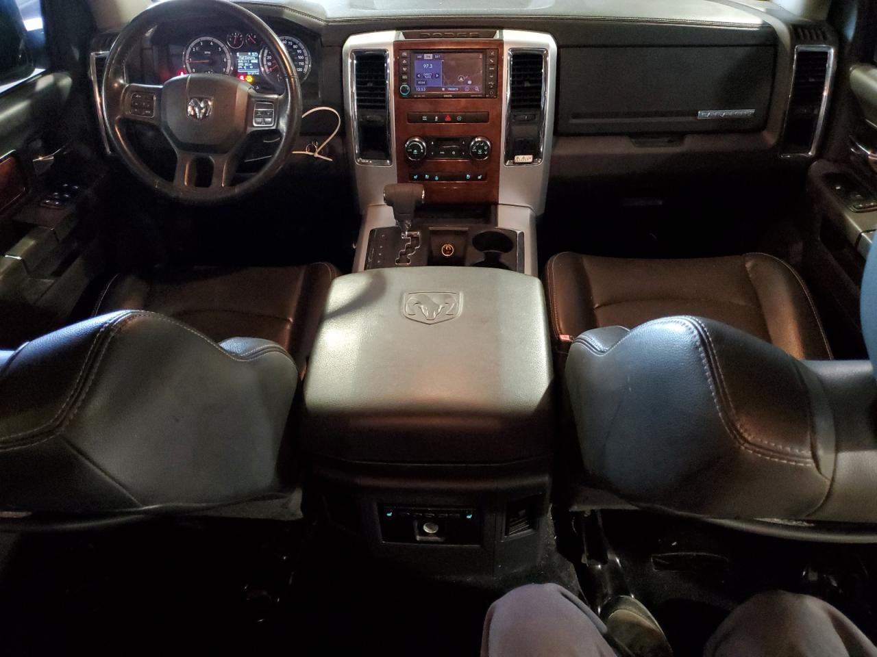 Dodge Ram 1500 Laramie Image 11