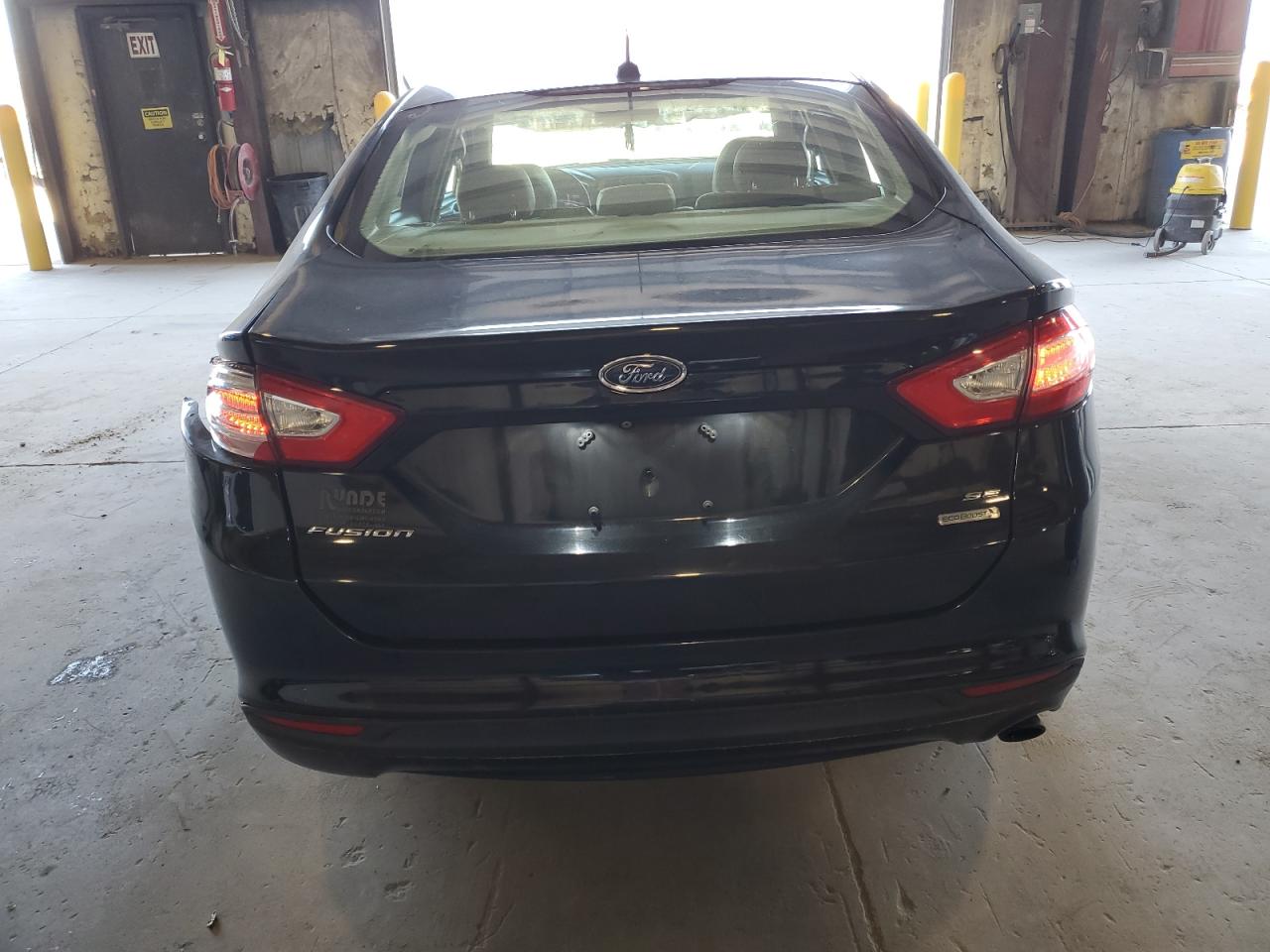 Ford Fusion Se Image 4