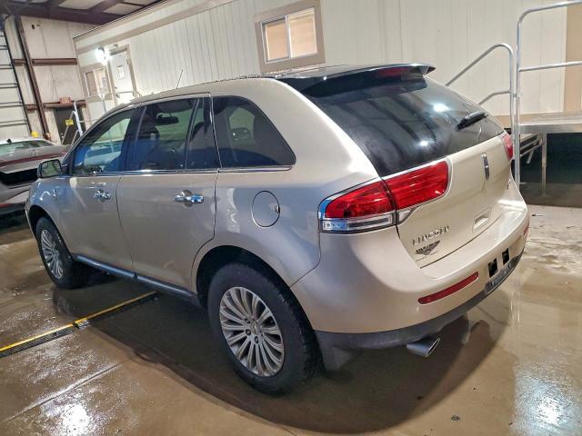 Lincoln MKX Image 12