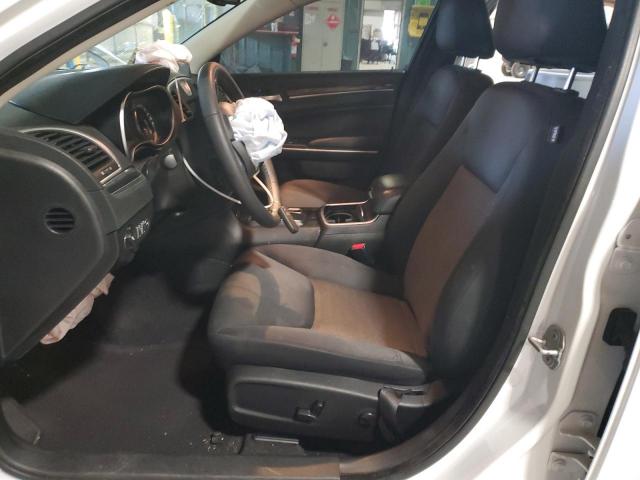 Chrysler 300 Touring Image 3