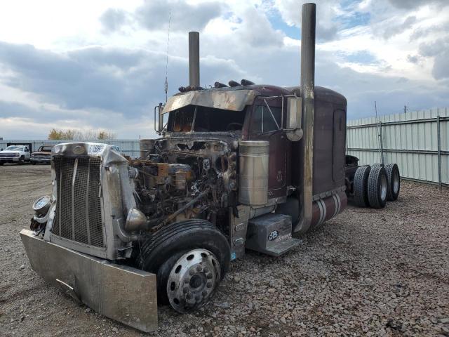 Peterbilt Tractor 379 Image 3