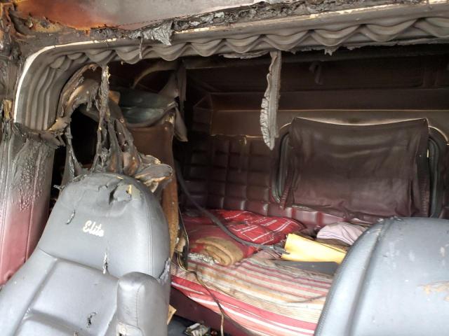 Peterbilt Tractor 379 Image 6