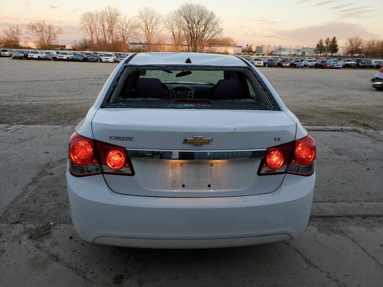 Chevrolet Cruze Lt Image 8