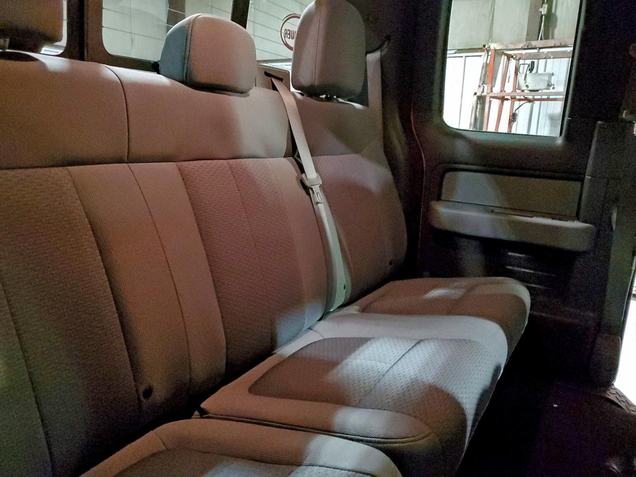 Ford F-150 Super Cab Image 10