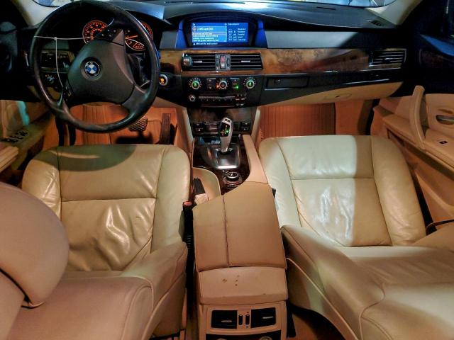 BMW 5 Series Xi Image 5