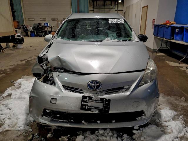Toyota Prius Image 12