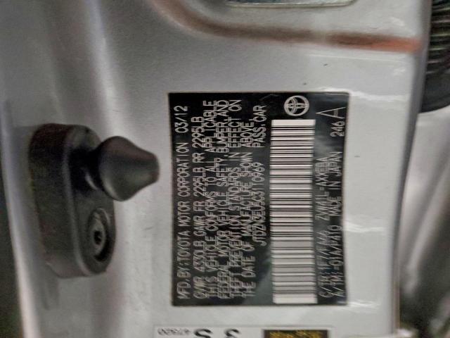 Toyota Prius Image 9