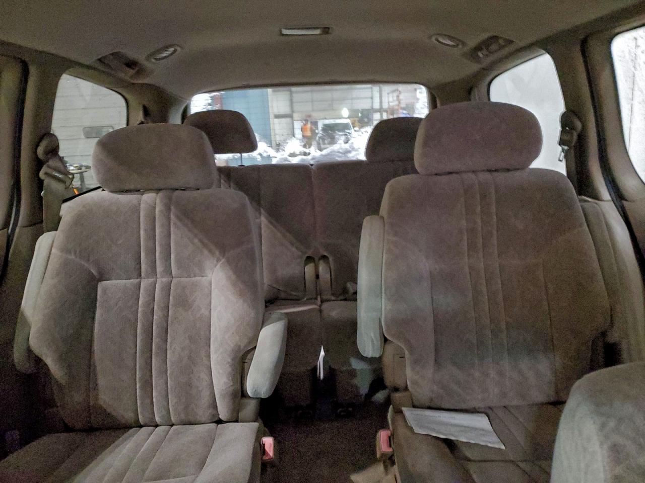 Toyota Sienna Le Image 8