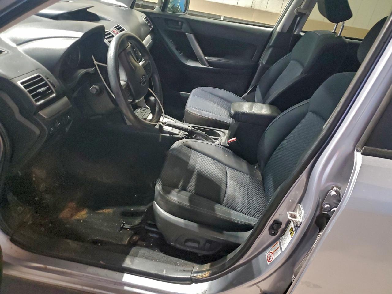 Subaru Forester 2.5i Premium Image 8