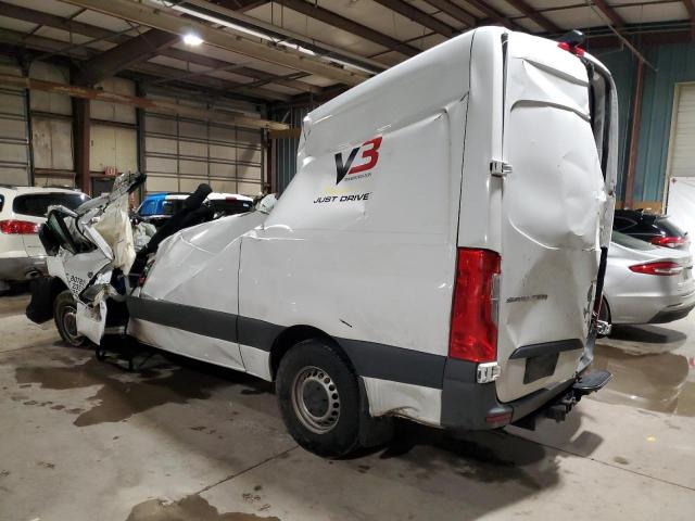 Mercedes-Benz Sprinter 2500 Image 4