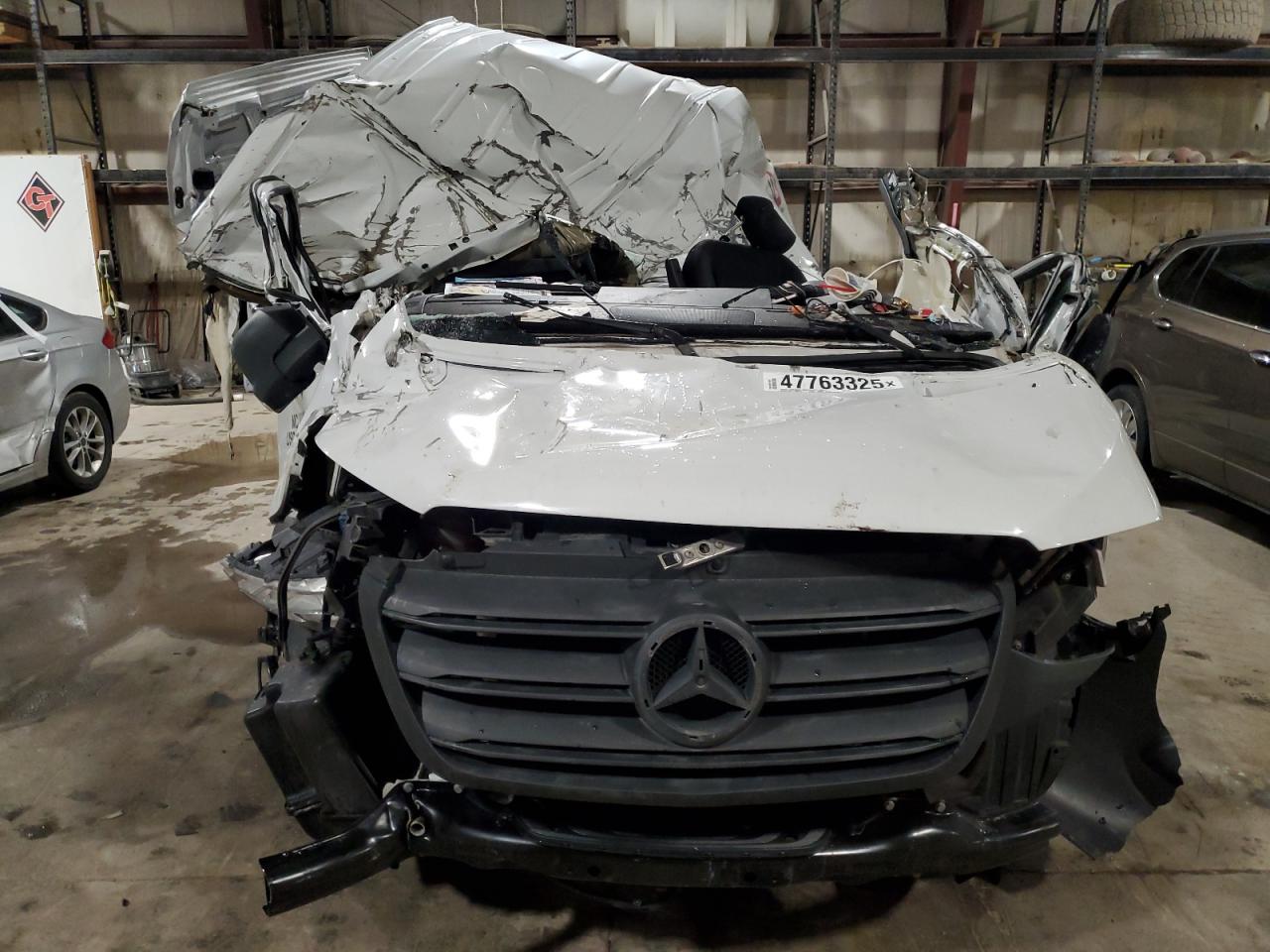 Mercedes-Benz Sprinter 2500 Image 5