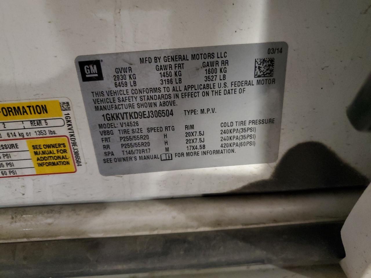 GMC Acadia Denali Image 11