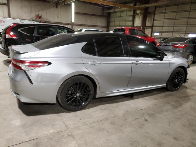 Toyota Camry Xse Image 3