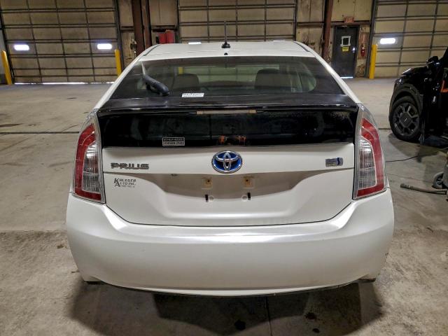 Toyota Prius Image 2