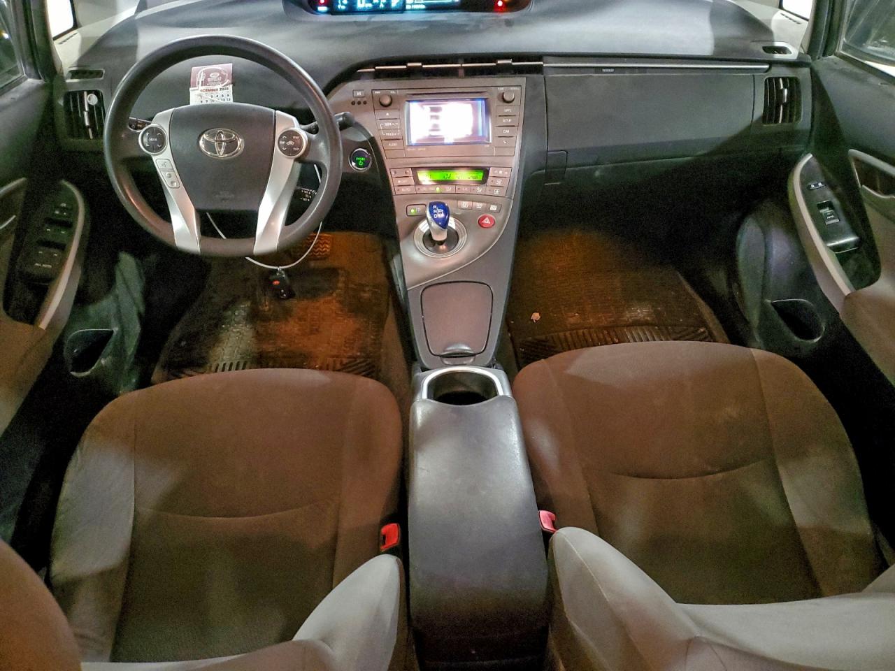 Toyota Prius Image 7