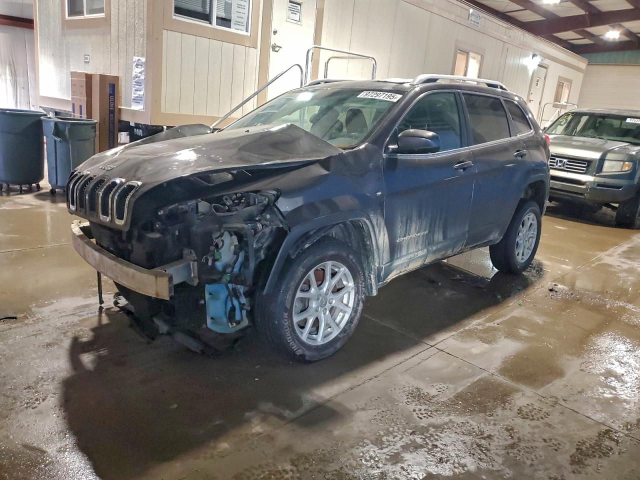 Jeep Grand Cherokee Latitude Image 1