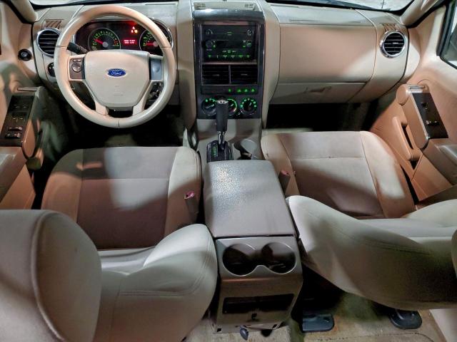 Ford Explorer Xlt Image 12