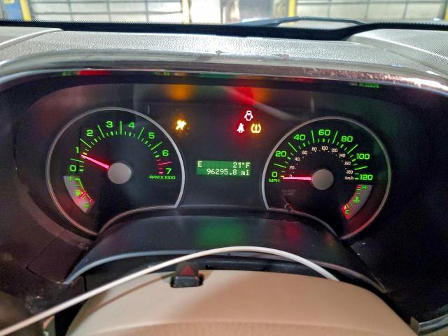 Ford Explorer Xlt Image 5