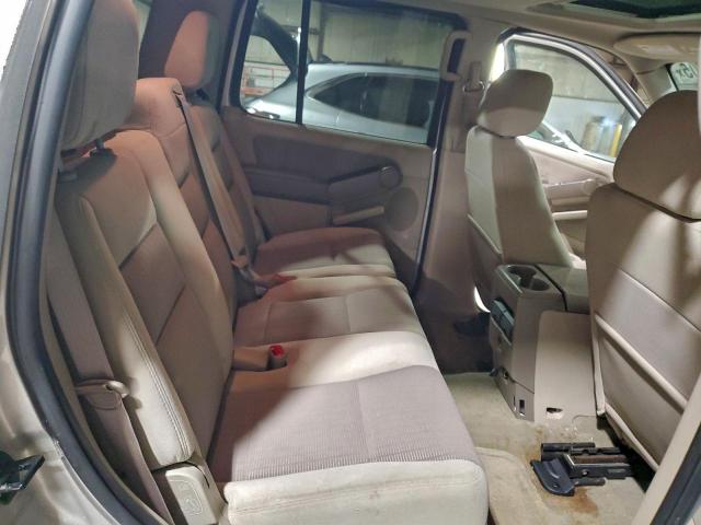 Ford Explorer Xlt Image 6