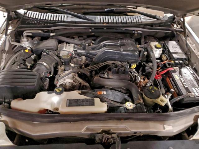 Ford Explorer Xlt Image 11