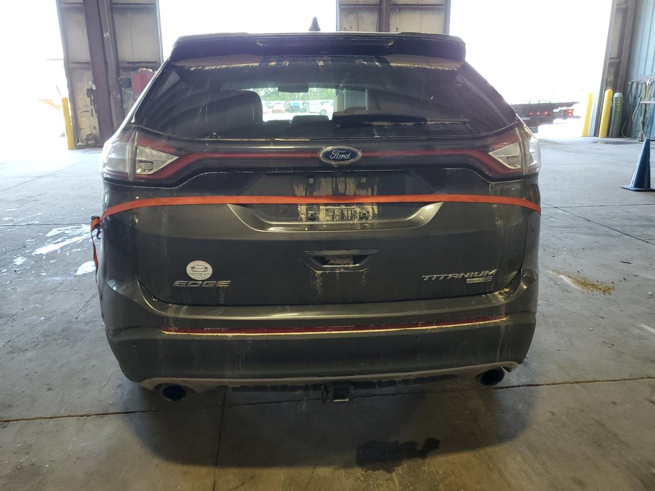 Ford Edge Titanium Image 2