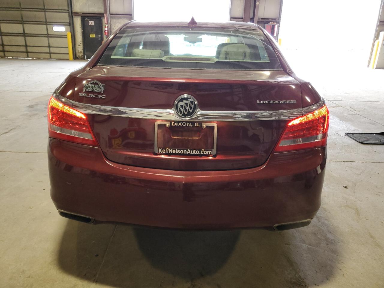 Buick LaCrosse Premium Image 12