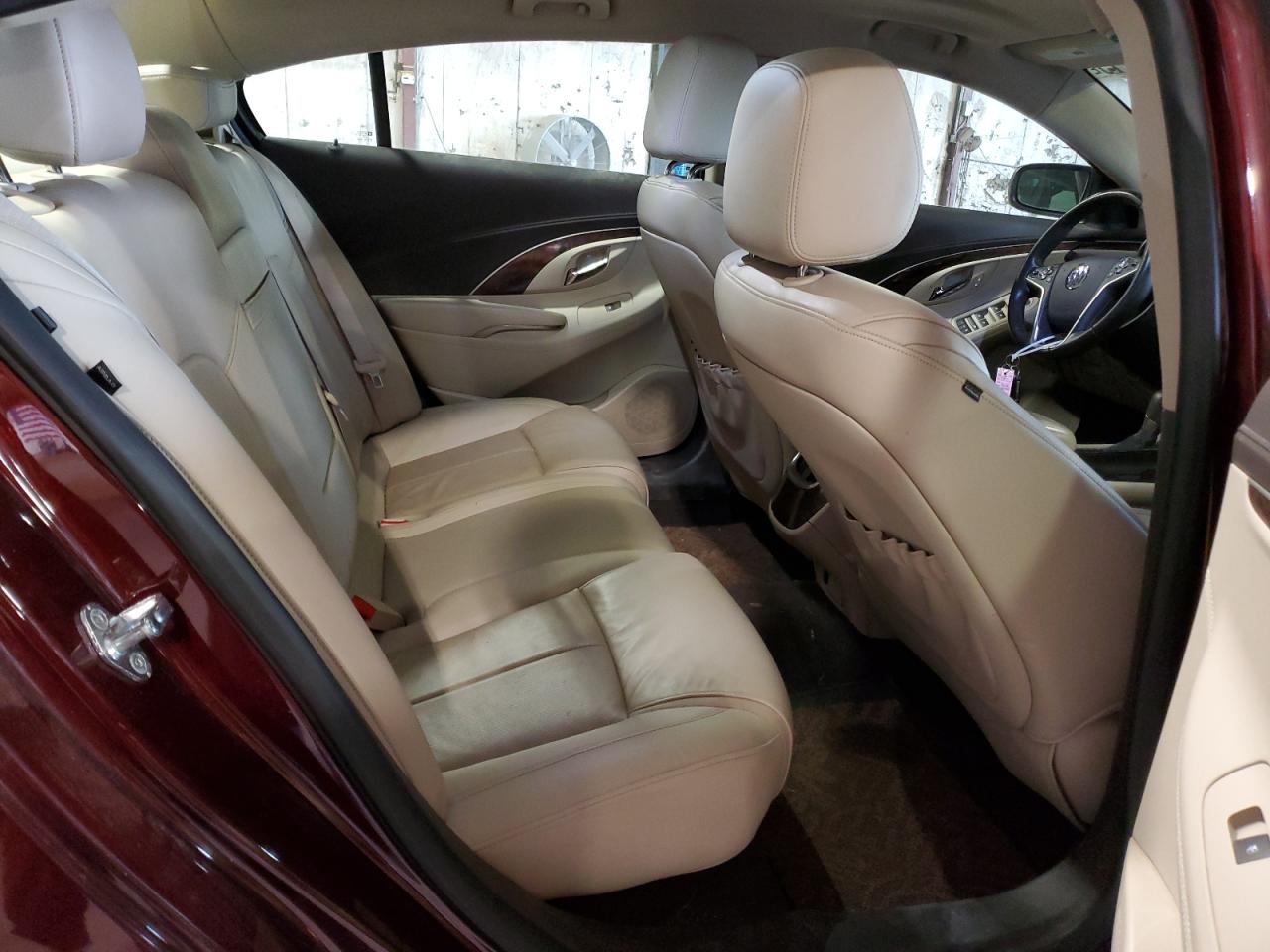 Buick LaCrosse Premium Image 7