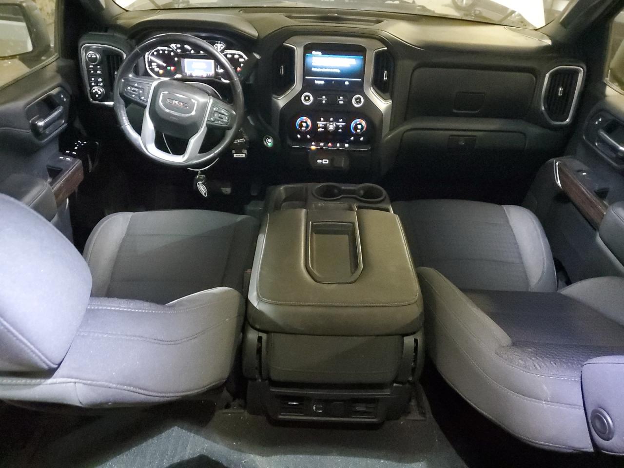 GMC Sierra K1500 Elevation Image 7