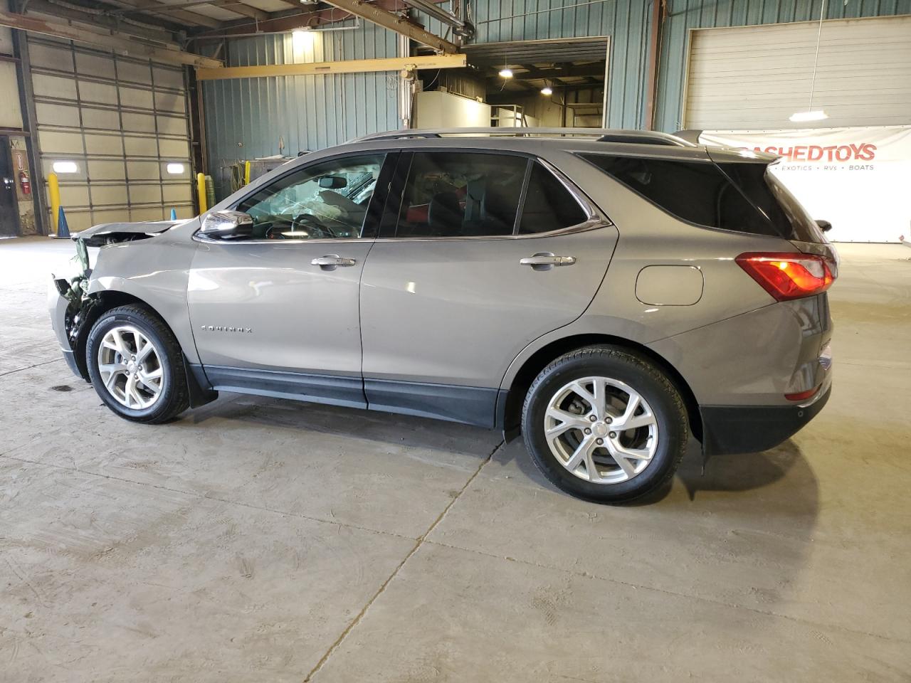Chevrolet Equinox Premier Image 5