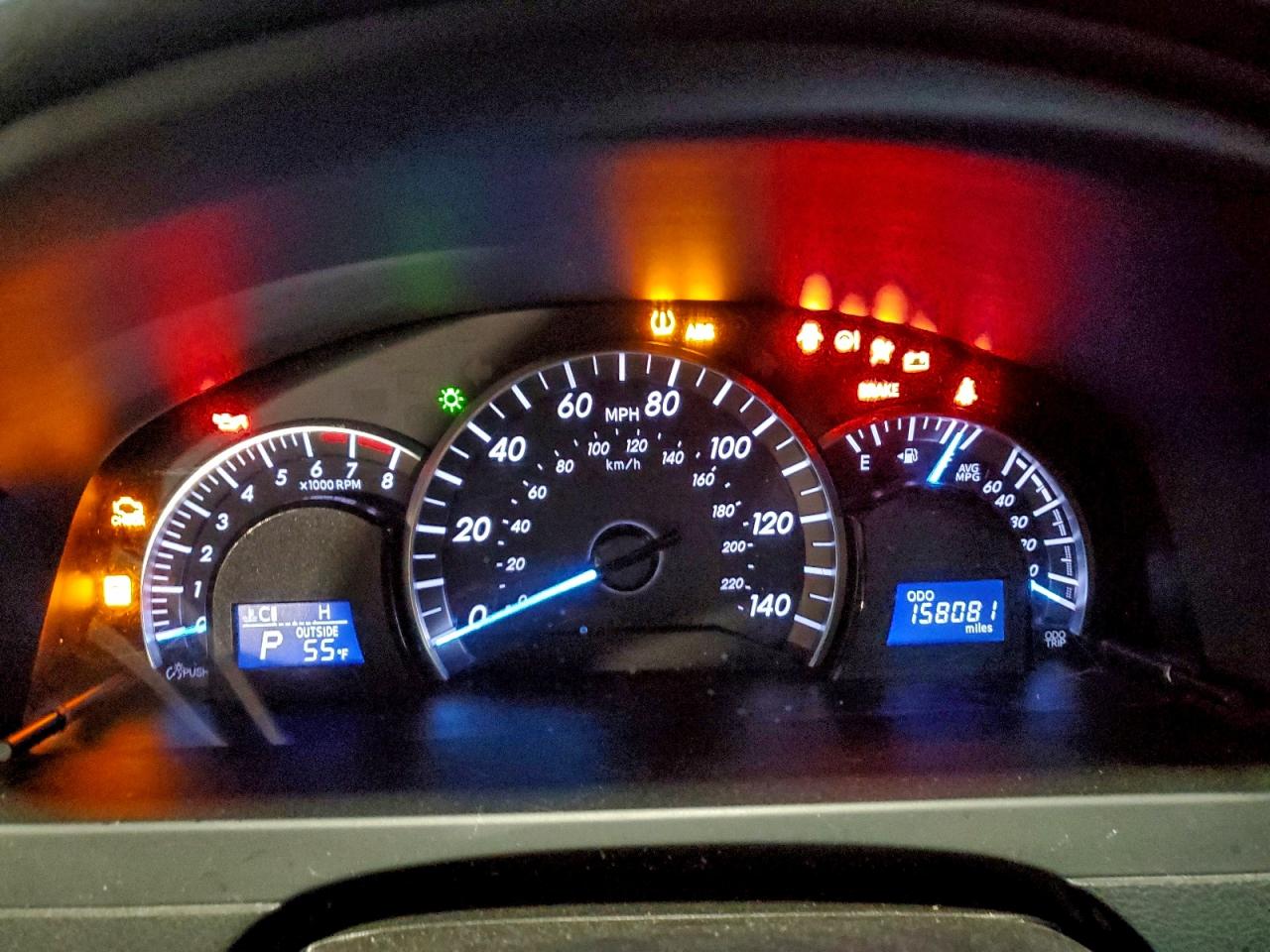 Toyota Camry L Image 11