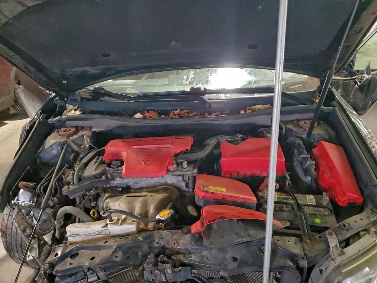 Toyota Camry L Image 7