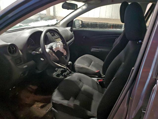 Nissan Versa S Image 11