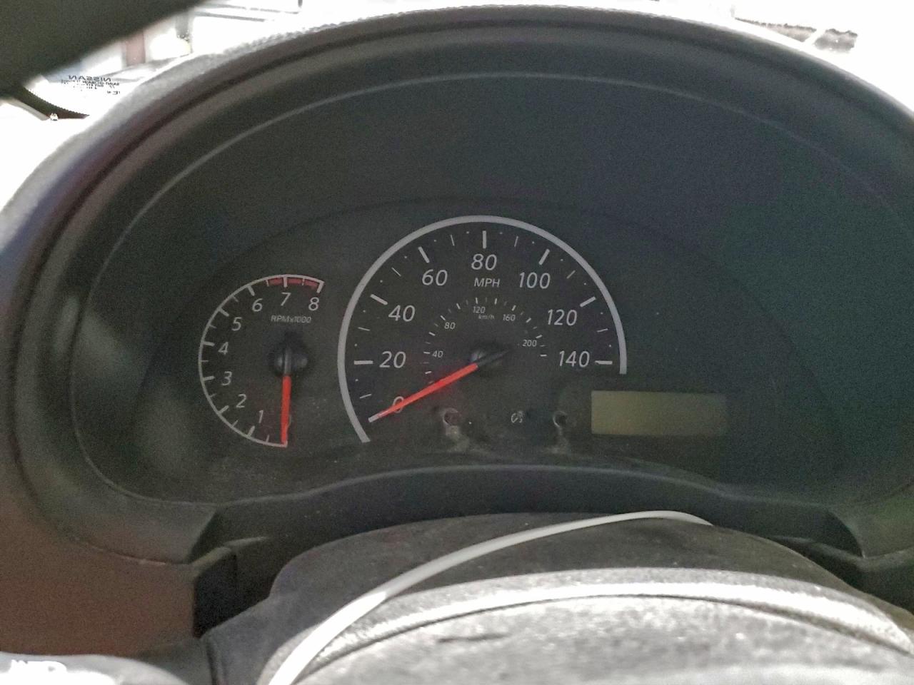 Nissan Versa S Image 12