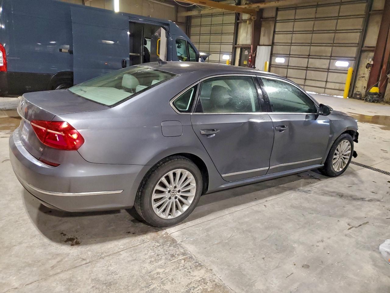 Volkswagen Passat Se Image 5