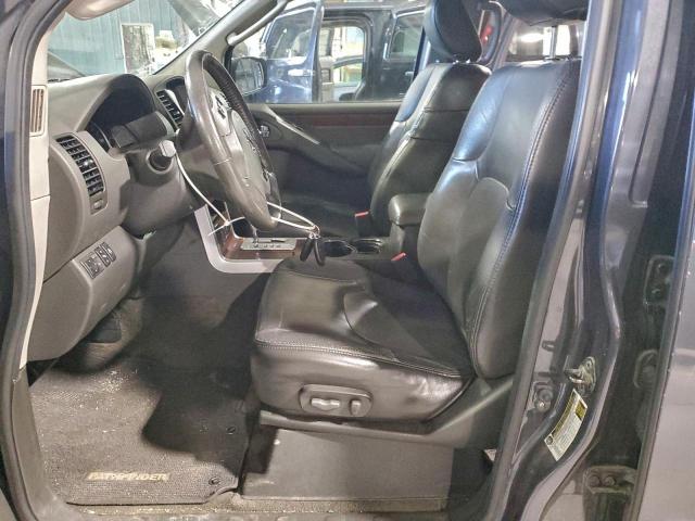 Nissan Pathfinder S Image 7