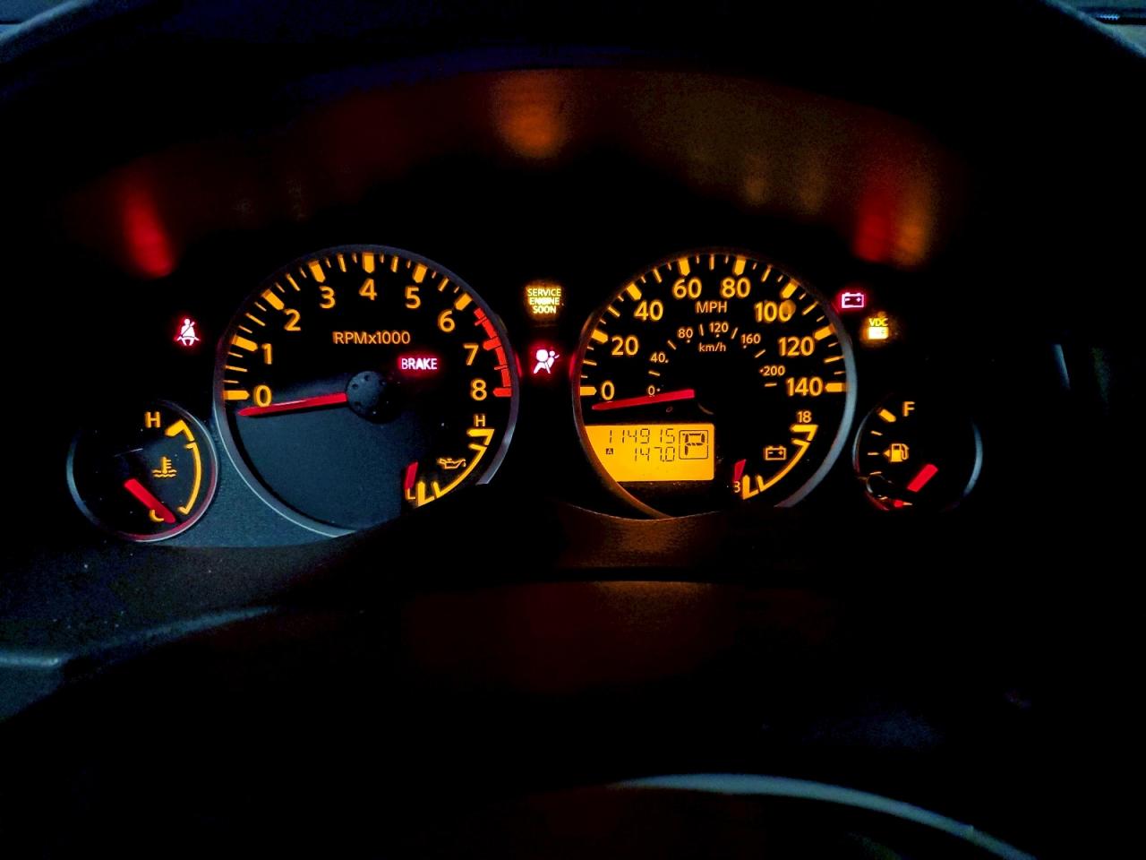 Nissan Pathfinder S Image 12